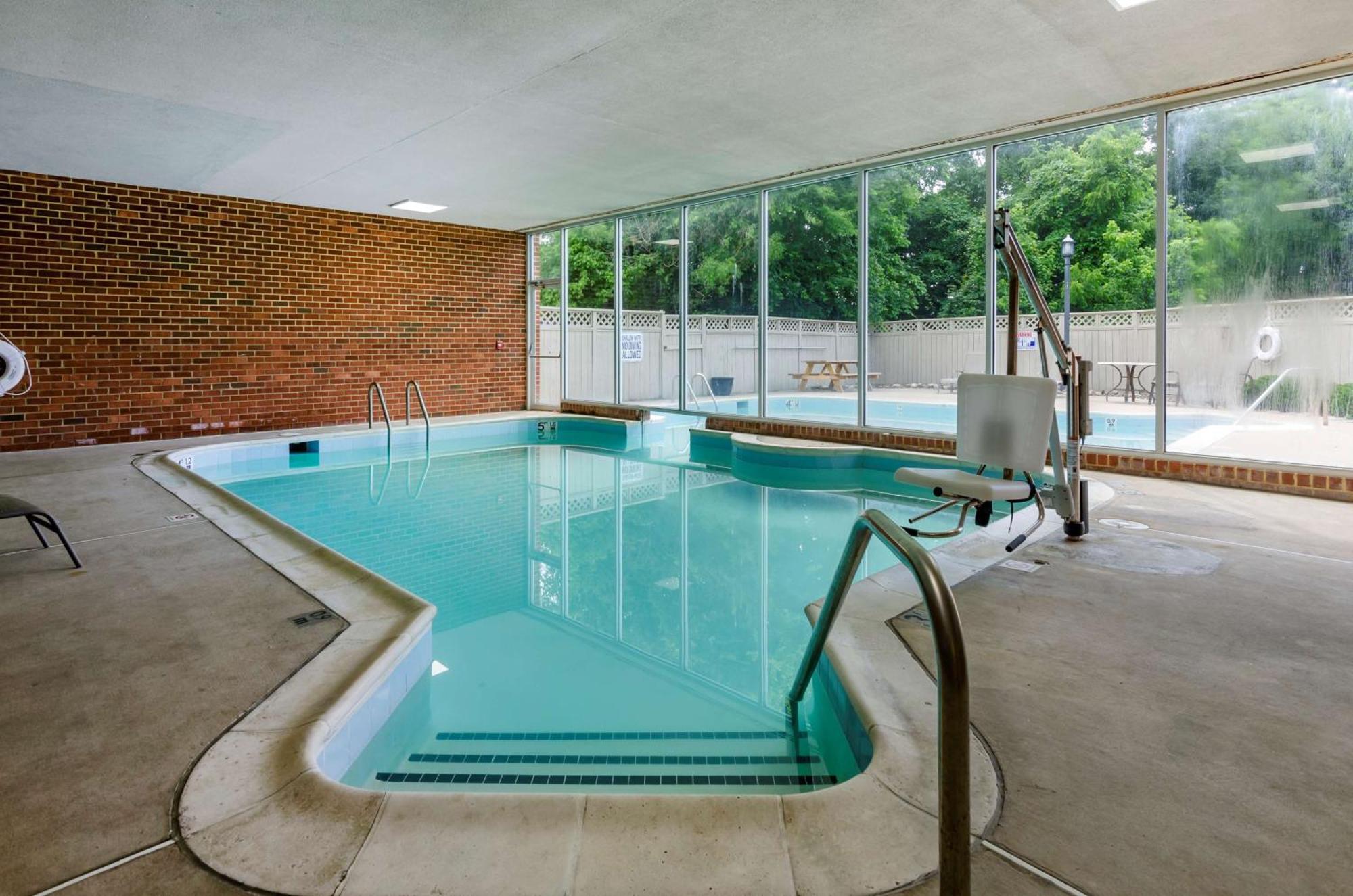 Best Western Plus Inn At Hunt Ridge Lexington Kültér fotó